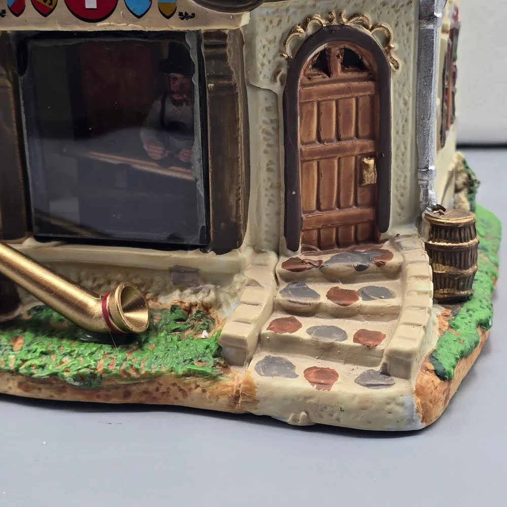 Lemax Village Alphorn Maker Caddington Village 35576 Christmas House 2013